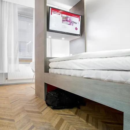 Omena Loennrotinkatu 3* Helsinki
