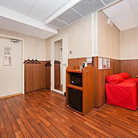 Omena Loennrotinkatu 3* Helsinki