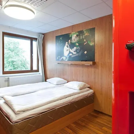 Omena Loennrotinkatu Hotell 3*