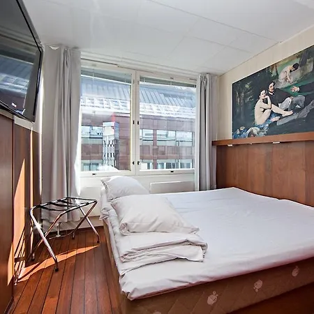 Omena Loennrotinkatu 3* Helsinki