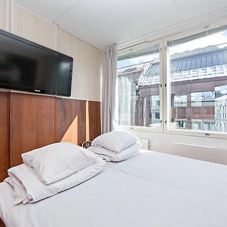 Hotel Omena Loennrotinkatu 3*