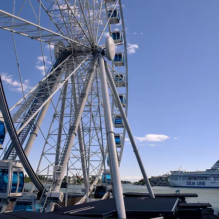 Omena Loennrotinkatu 3* Helsinky