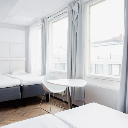 Omena Loennrotinkatu Hotel