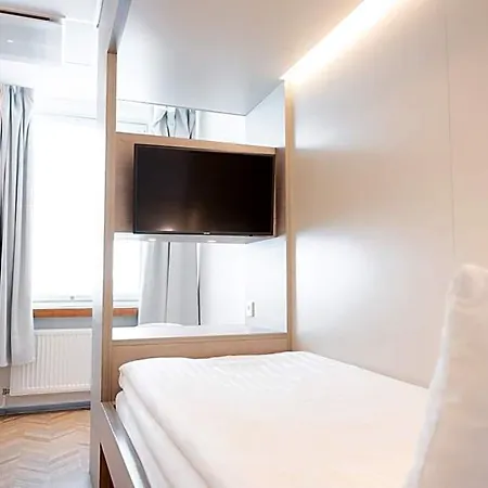 Omena Loennrotinkatu 3* Helsinky