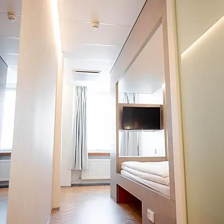 Omena Loennrotinkatu Hotel 3*