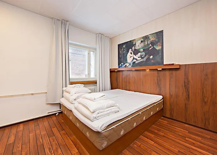 Omena Loennrotinkatu 3*