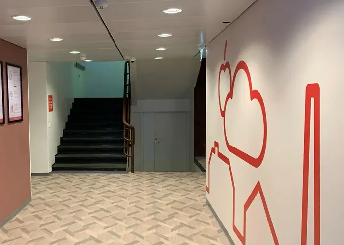 Omena Loennrotinkatu Helsinki