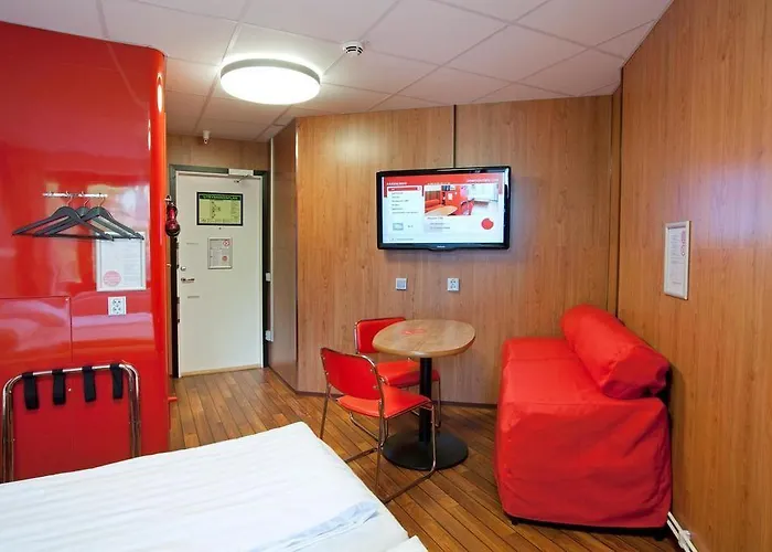 Omena Loennrotinkatu 3* Helsinki