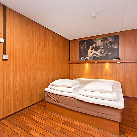 Hotel Omena Loennrotinkatu Helsinky